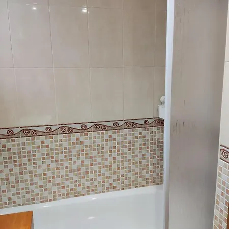 L&g49 Apartamento Con Garaje Apartment *